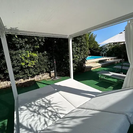 Villa Lina